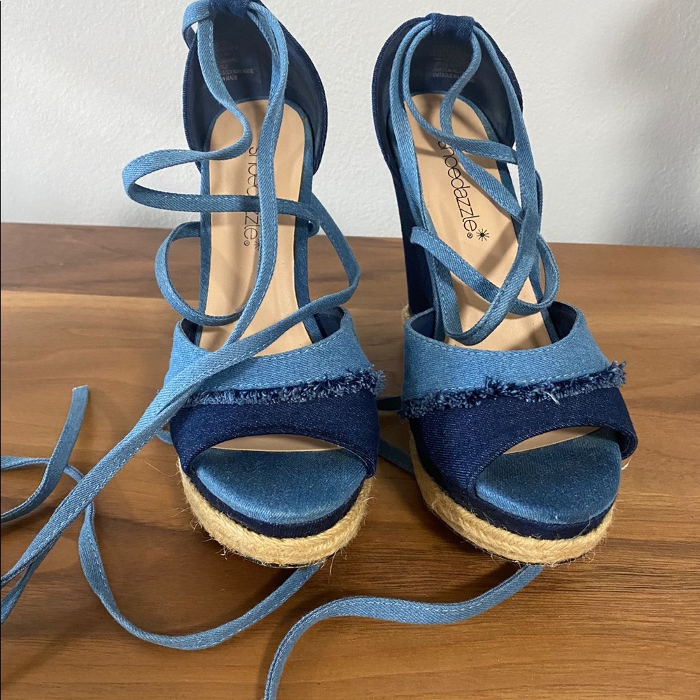 Shoe Dazzle Jean Wedges